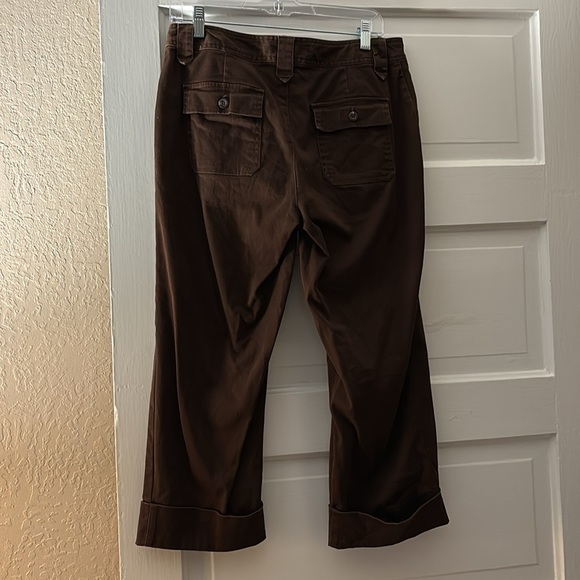 Hannah Stretch - Picture 2 of 7